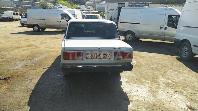 LADA (VAZ) 2107 2004, 175,600 km - 1.5 л - Bakı