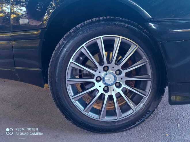 Mercedes C 180 1997, 400,000 km - 1.8 l - Qusar