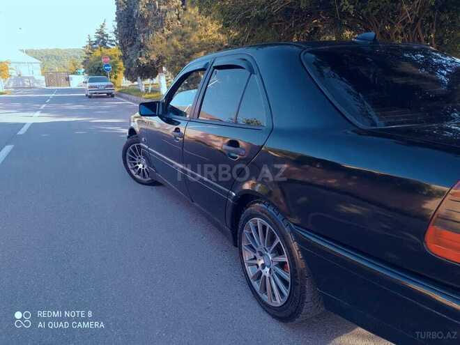 Mercedes C 180 1997, 400,000 km - 1.8 l - Qusar