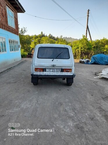 LADA (VAZ) Niva 1990, 155,000 km - 1.6 l - Astara