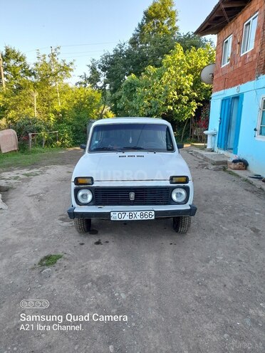 LADA (VAZ) Niva 1990, 155,000 km - 1.6 l - Astara