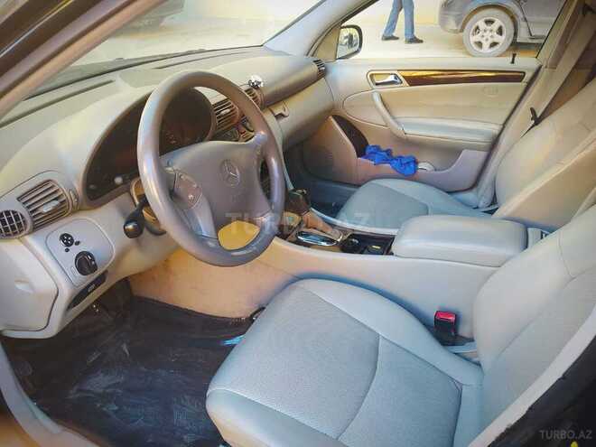 Mercedes C 240 2001, 241,000 km - 2.6 л - Bakı