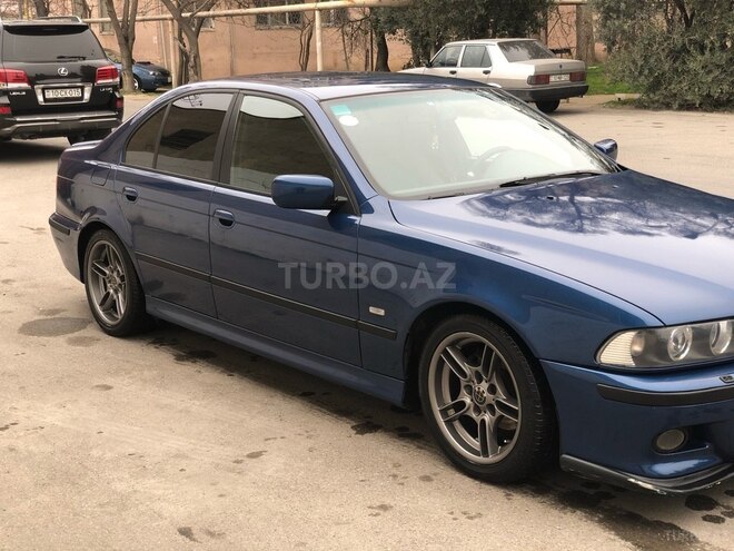 BMW 525 2002, 320,000 km - 2.5 l - Bakı