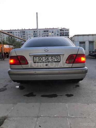 Mercedes E 240 1998, 400,000 km - 2.4 л - Bakı