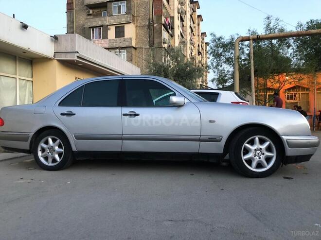 Mercedes E 240 1998, 400,000 km - 2.4 л - Bakı