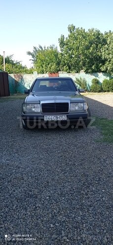 Mercedes E 250 1992, 400,000 km - 2.5 l - Masallı