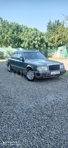 Mercedes E 250 1992, 400,000 km - 2.5 l - Masallı