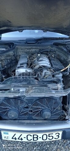 Mercedes E 250 1992, 400,000 km - 2.5 l - Masallı