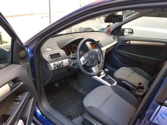 Opel Astra 2008, 146,000 km - 1.4 l - Zaqatala