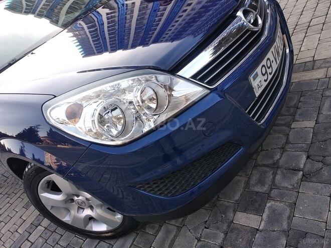 Opel Astra 2008, 146,000 km - 1.4 l - Zaqatala