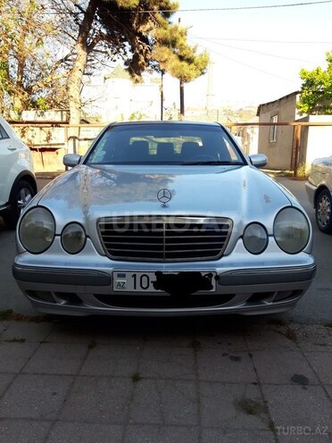 Mercedes E 240 1999, 368,000 km - 2.4 л - Bakı