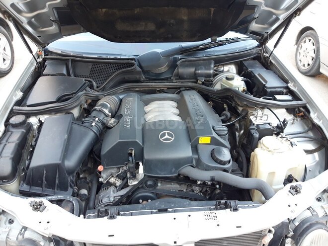 Mercedes E 240 1999, 368,000 km - 2.4 л - Bakı