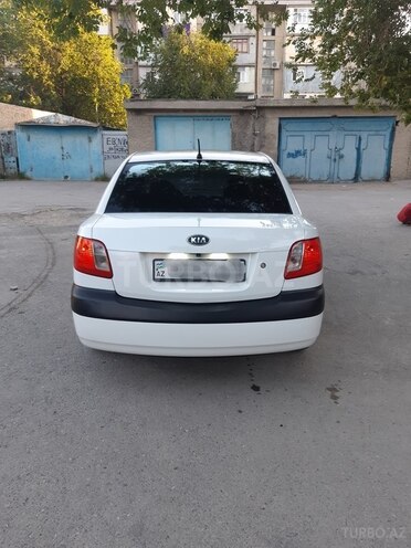 Kia Rio 2007, 250,000 km - 1.4 л - Bakı