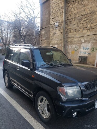 Mitsubishi Pajero io 2001, 142,000 km - 1.8 l - Bakı