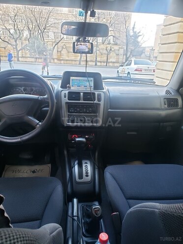 Mitsubishi Pajero io 2001, 142,000 km - 1.8 l - Bakı