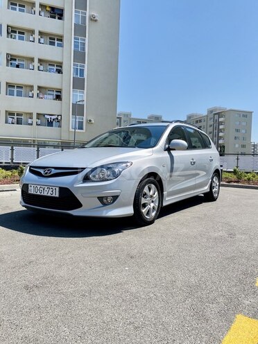 Hyundai i30 2010, 151,000 km - 1.6 l - Bakı