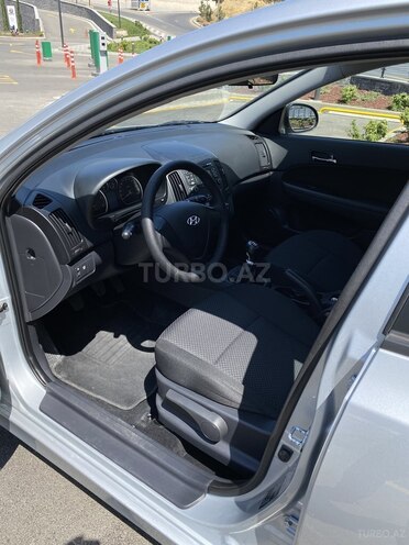 Hyundai i30 2010, 151,000 km - 1.6 l - Bakı
