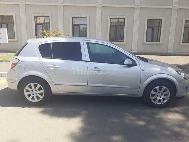 Opel Astra 2004, 153,000 km - 1.4 л - Mingəçevir