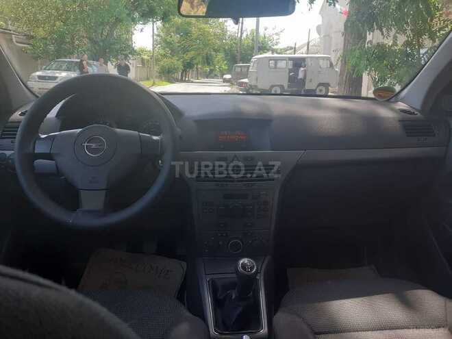 Opel Astra 2004, 153,000 km - 1.4 л - Mingəçevir