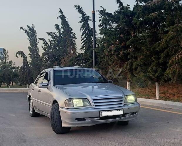 Mercedes C 250 1997, 318,416 km - 2.5 л - Şirvan