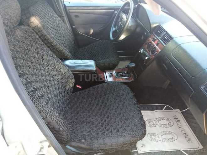 Mercedes C 250 1997, 318,416 km - 2.5 л - Şirvan
