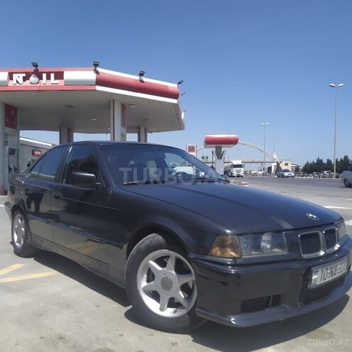 BMW 320 1991, 256,000 km - 2.0 l - Bakı