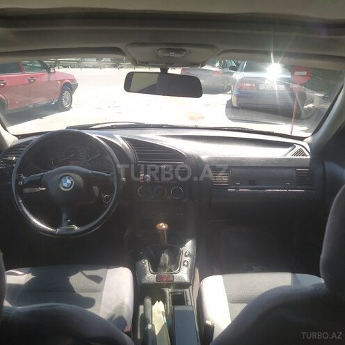 BMW 320 1991, 256,000 km - 2.0 l - Bakı