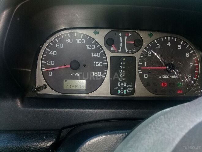Mitsubishi Pajero io 1998, 172,890 km - 1.8 l - Bakı