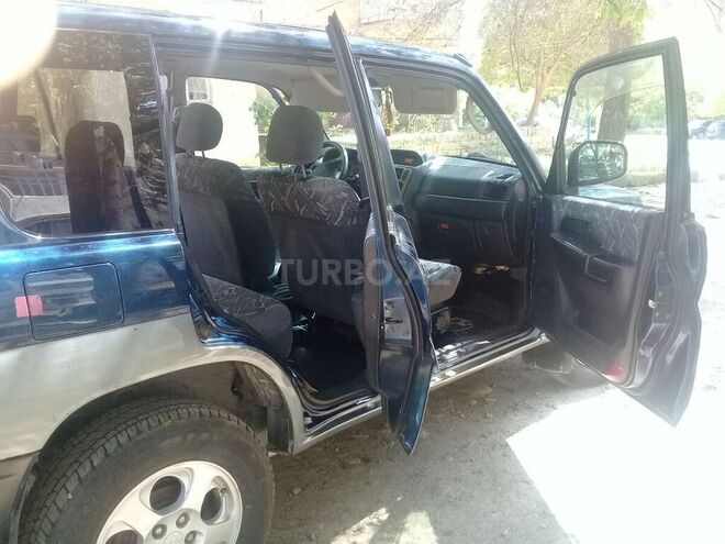 Mitsubishi Pajero io 1998, 172,890 km - 1.8 l - Bakı