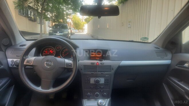 Opel Astra 2005, 176,800 km - 1.4 l - Bakı