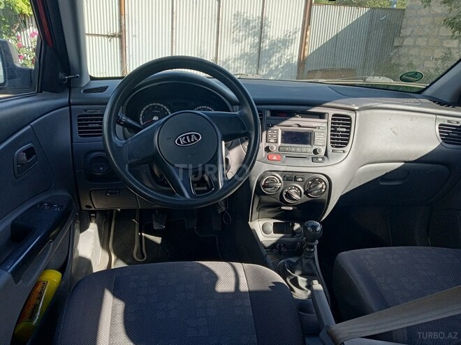 Kia Rio 2009, 181,000 km - 1.4 л - İmişli