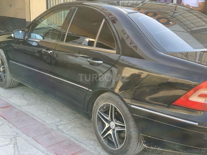 Mercedes C 240 2001, 350,000 km - 2.6 l - Ağstafa
