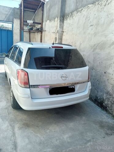 Opel Astra 2007, 190,300 km - 1.4 л - Bakı