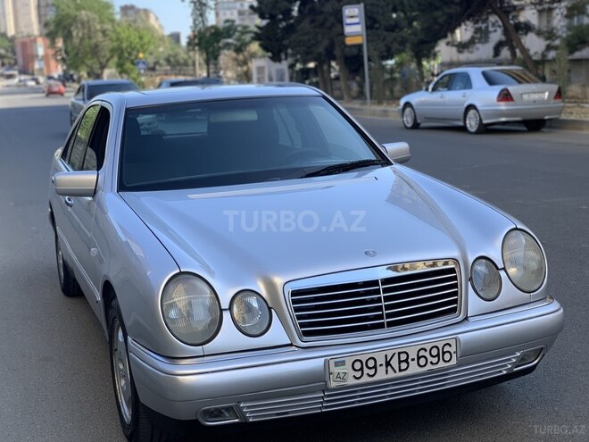 Mercedes E 200 1997, 320,000 km - 2.0 l - Bakı