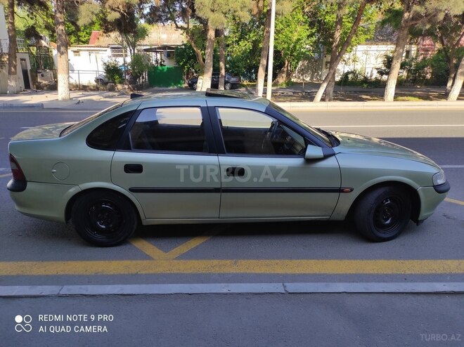 Opel Vectra 1995, 316,323 km - 1.8 l - Bakı