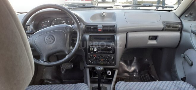 Opel Astra 1994, 215,486 km - 1.6 l - Bakı