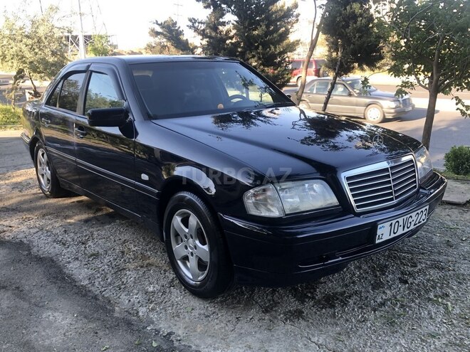 Mercedes C 200 1997, 215,000 km - 2.0 l - Bakı