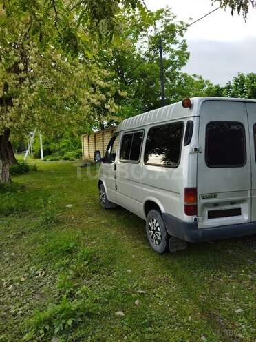 Ford Transit 1999, 250,000 km - 2.5 l - Qəbələ