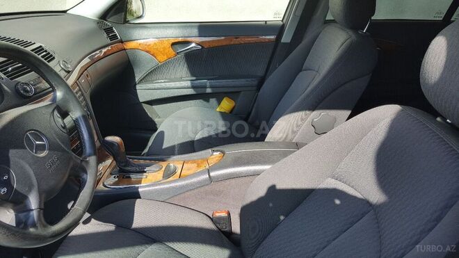 Mercedes E 240 2002, 232,918 km - 2.4 l - Lənkəran