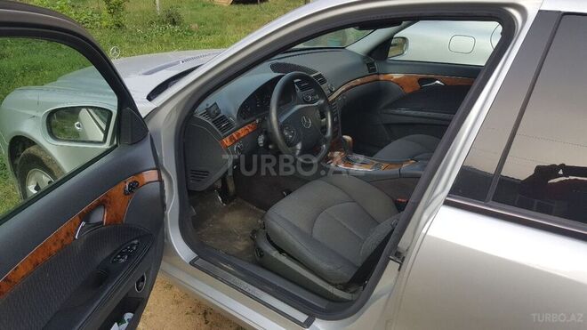 Mercedes E 240 2002, 232,918 km - 2.4 l - Lənkəran