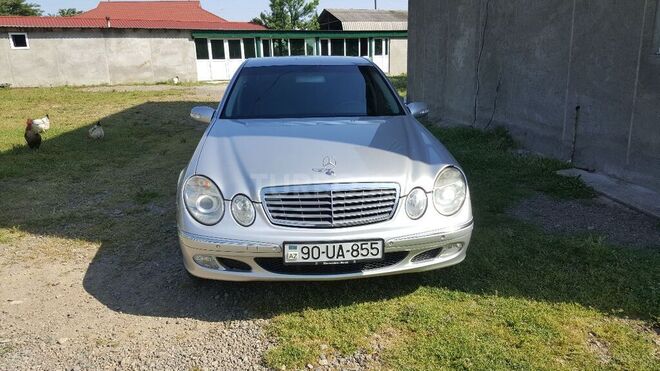 Mercedes E 240 2002, 232,918 km - 2.4 l - Lənkəran