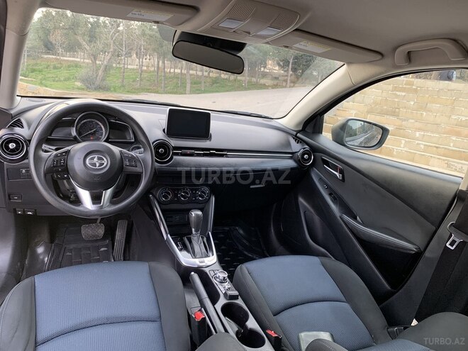 Toyota Yaris 2016, 68,000 km - 1.5 l - Bakı