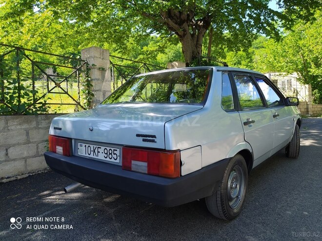 LADA (VAZ) 21099 2001, 239,645 km - 1.6 l - Quba