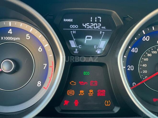 Hyundai Elantra 2012, 45,000 km - 1.8 l - Bakı