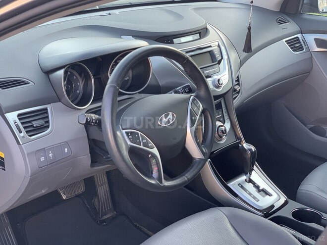 Hyundai Elantra 2012, 45,000 km - 1.8 l - Bakı