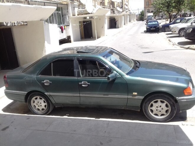 Mercedes C 250 1993, 431,500 km - 2.5 l - Bakı