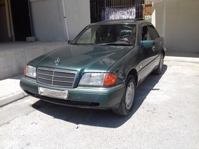 Mercedes C 250 1993, 431,500 km - 2.5 l - Bakı