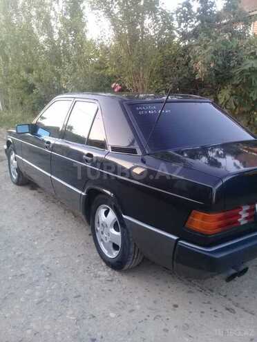 Mercedes 190 1990, 135,500 km - 1.8 l - Cəlilabad
