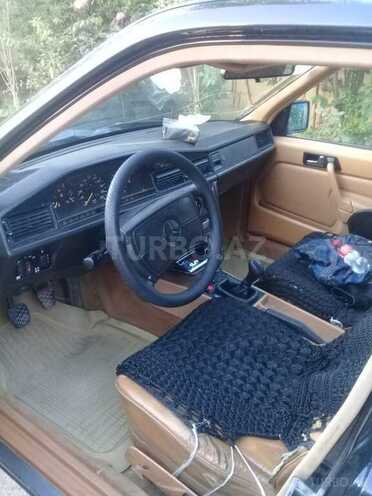 Mercedes 190 1990, 135,500 km - 1.8 l - Cəlilabad