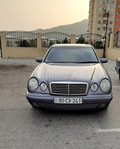 Mercedes E 230 1996, 394,000 km - 2.3 l - Bakı